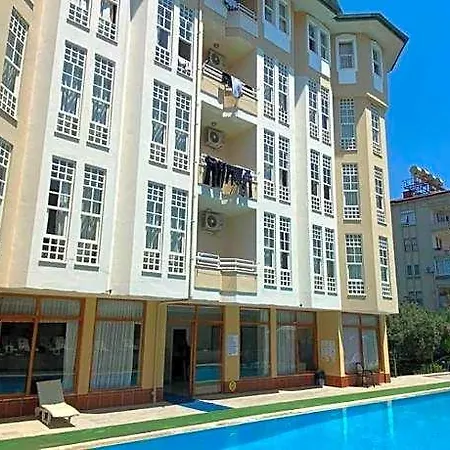Appart hôtel Isabella 2*